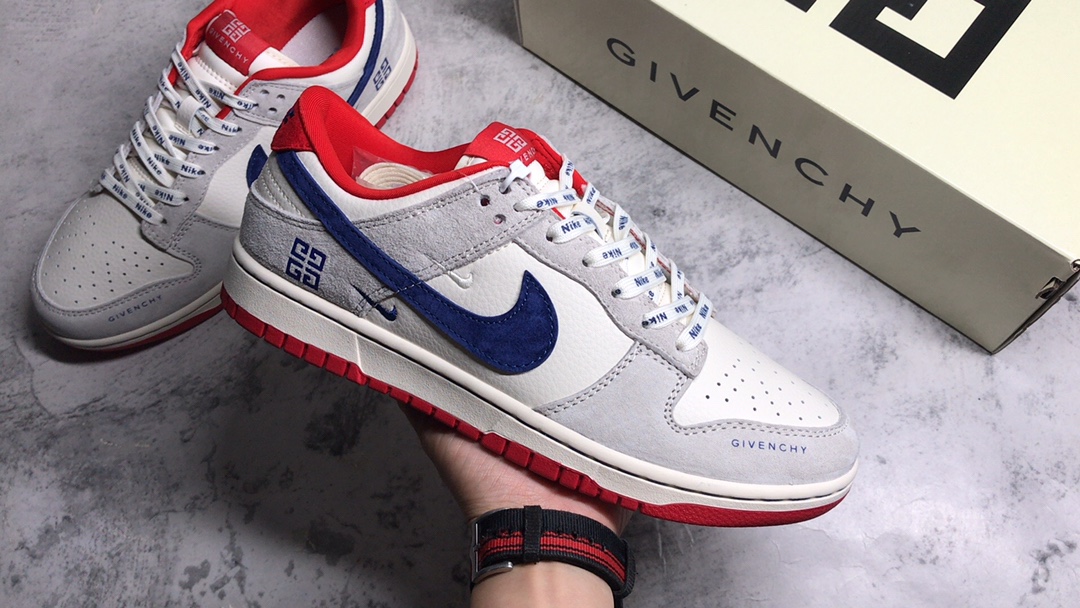 ▪️公司级别
NK SB Dunk Low 纪梵希联名-灰蓝红双小勾 周年高端定制