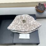 Gucci fisherman hat women's autumn and winter Korean version big head circumference plush warm ear protection hat looks small, windproof bucket basin hat