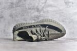 Adidas Yeezy 350 Boost V2 - Image 4