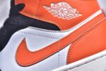 ▪细节鉴定
Air Jordan AJ1 Mid 中帮 黑橙扣碎 DQ8426-801 - Image 3
