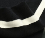 The 2025 Mongolian autumn and winter new sweater, the classic badge of the Moncler series, is made of luxurious fabrics to create a contemporary style. A Mongolian sweater that can be worn outside is not only warm, but also stylish. It is a fashionable winter armor for players. The wool blend material is soft and skin friendly, and the smooth lines and strong contrast color matching make it more trendy and dynamic. The combination of urban feeling and outdoor skills breaks the dullness of winter. Your winter style is still missing a Mongolian Logo sweater.Counter size: M~3XLRecommended codes for height and weight that can be reported - Image 7