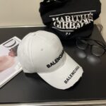 Balencia * a new Balenciaga baseball capIn-stock instant shipping🧢 A simple, fashionable, super unbeatable and beautiful hat! Couple style! The advantages of the original product over other hats, - Image 7