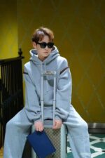 Gucci Sweatshirt - Image 5