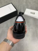 Gucci leather shoes, loafers - Image 8