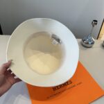 💰白色

爱马仕新款秋冬羊毛盆帽，百分百羊毛面料%、头围57cm - Image 6