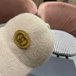Gucci baseball cap ♥️ GUCCI 🧢 New autumn and winter plush baseball cap, 🔥🎩  The craftsmanship is very exquisite and convenient to carry! Run volume! - Image 8