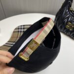 Comes with dust bagBurberry 3D embroidery, original baseball cap hot selling item at the counter, pure cotton lining, lightweight and breathable. Perfect design, precise and accurate grid alignment, original factory quality, exclusive physical shooting, suitable for both men and women! - Image 3