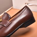 Gucci leather shoes, loafers - Image 7