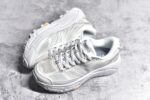 #HOKA ONE ONE Mafate Speed 2
低帮专业越野跑步鞋 实拍首发👏
相较于前几代Mafate包裹感更好
跟Speedgoat(快速羚羊)系列比起来更加舒适
鞋底防滑性能在下坡的石板台阶和原始路面都有很好的表现
HOKA血统属性厚底设计 在快速下坡时起到缓震保护作用
减少重力给予脚踝、膝部、髋关节等处带来的冲击力
官方货号: 1126851DX
尺码: 36 37 37.5 38 38.5 39.5 40 40.5 41.5 42 42.5 43 44 44.5 45 - Image 7