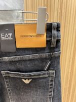 【Armani Jeans | Classic Denim, Embossed with Luxury DNA】 When streetwear meets haute couture, a pair of jeans can become a badge of status.
Deconstructing the language of denim with centuries-old craftsmanship, we infuse every inch of fabric with a modern attitude and luxurious details, making everyday wear a silent declaration of taste.
✨ A pair of jeans is an attitude, and even more so, a legacy.
It's not just a wardrobe essential, but also an interpretation of the brand's spirit—
"From suitcases to jeans, we have always defined the boundaries of luxury with the ultimate craftsmanship."
Sizes: 28-42 - Image 8