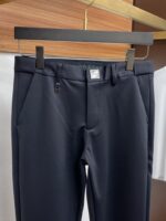 BOSS's new casual trousers from the 25th year have a clean and sleek cut, exuding a strong urban style. They are made of finely woven fabric that feels soft, sticky, and dry, giving them a crisp and stylish upper effect. Exquisite hardware, very attractive for business and leisure. With so many top-notch materials, it creates a high-end product with unparalleled value, which is the first choice for high-end trendy and fashionable peopleSize: 29-40 - Image 3