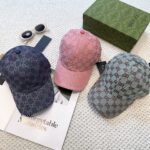 Gucci Classic Original Baseball Hat 😍 Counter 1:1 mold customization, highest version, original canvas lightweight and breathable! Physical shooting, suitable for both men and women in all seasons, with a basic head circumference of 56 and adjustable patch. - Image 9