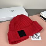 罗意威loewe官网经典款针织帽！小红书热卖爆款！穿搭神气！男女同款，加厚更保暖，时尚流行🌸质感一流，秋冬保暖最佳名品，赶紧订购哦，跑量款 - Image 4