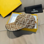 New shipment!Comes with box bag, Fendi's new original baseball cap, double F-jacquard, a perennial hot selling item at the counter, with excellent reputation. Customized 1:1 mold, original jacquard sail fabric+top layer cowhide, lightweight and breathable! Excellent quality, basic head circumference of 56, adjustable patch. - Image 4