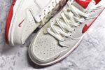 #NK SB Dunk Low Supreme联名 米白红勾 周年高端定制 低帮休闲板鞋 KK1688-031
#定制鞋盒 大厂纯原品质出货 超高清洁度 皮料切割干净无任何毛边 细节完美 
尺码：36 36.5 37.5 38 38.5 39 40 40.5 41 42 42.5 43 44 44.5 45 - Image 8