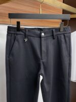 TF's new casual trousers from the 25th year have a clean and sleek cut, exuding a strong urban style. They are made of finely woven fabric that feels soft, sticky, and dry, giving them a crisp and stylish upper effect. Exquisite hardware, very attractive for business and leisure. With so many top-notch materials, it creates a high-end product with unparalleled value, which is the first choice for high-end trendy and fashionable peopleSize: 29-40 - Image 3