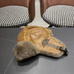Gucci Gucci Leather Flying Hat Men's Autumn and Winter Warm Lei Feng Hat with Thick Velvet Ear Protection Hat Men's Cycling Cold Hat Trend - Image 9