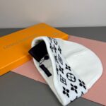 配防尘袋〈对版高品质，认准咯〉
路易威登LOUIS VUITTON🎩官方热卖爆款，羊毛针织毛线帽，时尚好品质高端大气，超柔软！超火爆💖质感很赞，出街超好搭配！时尚潮流！秋冬必备单品，快快入手哦！ - Image 7