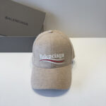 BALENCIAGA new logo baseball cap from Balenciaga, cool color scheme, with different styles for men and women to wear, the first batch to be shipped first! Paris fans must make a purchase!