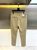 Dior and SS's new autumn and winter men's business thick casual pants are platinum level perfect appearance, directly entering the counter. They are a rare item in the industry in recent years, made of micro elastic fabric. The quality, craftsmanship, fabric, and accessories subvert imagination, and the details are exquisite. Customized original elastic cotton fabric! Creating a rebellious and tough personality color, the unique logo adds a lot of points, clever and exquisite, and the cutting and design continue the modern simplicity and efficiency of Italian style, bringing the tone of fashion aesthetics to the extreme. 29-38 None 35, 37 (please indicate waist circumference when placing an order) - Image 2