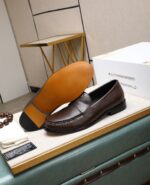 Gucci leather shoes, loafers - Image 4