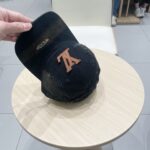 LV路易威登原单刺绣棒球帽  轻盈透气。完美版型，独家实物拍摄，男女适用 - Image 7