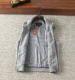 LP&Nuoyoupian 2025SS autumn and winter new vest jacket. New style. Customized fabric at the counter is soft and skin friendly, wrinkle resistant and stylish, providing comfortable upper body wear; Adorned with brand logo on the chest, highly recognizable; Collar design, merging business and leisure; Polyester fiber lining, full of high-end feel; A vest suitable for various occasions, regardless of age.【 Color 】 Grey Beige【 Code 】 48-56/8580 - Image 9