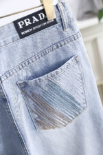 【Gucci Jeans | Classic Denim, Engraved with Luxury DNA】 When street style meets haute couture, a pair of jeans can become a badge of status.
Deconstructing the language of denim with centuries-old craftsmanship, we infuse every inch of fabric with a modern attitude and luxurious details, making everyday wear a silent declaration of taste.
✨ A pair of jeans is an attitude, and even more so, a legacy.
It's not just a wardrobe essential, but also an interpretation of the brand's spirit—
"From suitcases to jeans, we have always defined the boundaries of luxury with the ultimate craftsmanship."
Sizes: 28-42 - Image 5