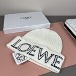 罗意威loewe官网经典款针织帽！小红书热卖爆款！穿搭神气！男女同款，加厚更保暖，时尚流行🌸质感一流，秋冬保暖最佳名品，赶紧订购哦，跑量款 - Image 8