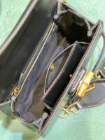 Gucci bags - Image 8