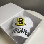 BALENCIAGA new embroidered logo baseball cap from Balenciaga, cool color scheme, with different styles for men and women to wear. The first batch will be shipped first! Paris fans must make a purchase! - Image 9