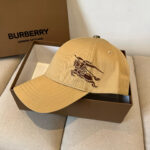 Burberry's new early spring baseball cap, simple yet fashionable, suitable for both men and women! High quality products, enjoy a sense of premium quality! - Image 4