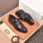 Gucci leather shoes, loafers - Image 2