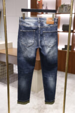 【Gucci Jeans | Classic Denim, Engraved with Luxury DNA】 When street style meets haute couture, a pair of jeans can become a badge of status.
Deconstructing the language of denim with centuries-old craftsmanship, we infuse every inch of fabric with a modern attitude and luxurious details, making everyday wear a silent declaration of taste.
✨ A pair of jeans is an attitude, and even more so, a legacy.
It's not just a wardrobe essential, but also an interpretation of the brand's spirit—
"From suitcases to jeans, we have always defined the boundaries of luxury with the ultimate craftsmanship."
Sizes: 28-42 - Image 3