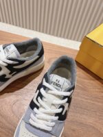 Fendi芬迪板鞋首款大头运动鞋~~fendi match篮球运动鞋，最新元素注入加FF复古的设计，超经典百搭系列……
鞋面采用牛皮和牛猄拼接组合，侧面凸起的双F logo，内里采用毛巾布里，TPU发泡组合双色大底不一般的舒适！情侣款35-44(男码加10) - Image 7