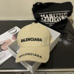 Balencia * a new Balenciaga baseball capIn-stock instant shipping🧢 A simple, fashionable, super unbeatable and beautiful hat! Couple style! The advantages of the original product over other hats, - Image 8