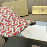 Comes with a box bag, Burberry's new baseball cap, genuine custom molded, brand new TB pattern, original version 💰 U printed fabric, meticulously crafted and flawless, of original factory quality, exclusively photographed in person, with fast assembly speed! - Image 5