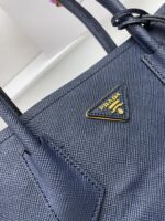 Prada bags - Image 4