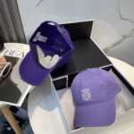 防尘袋
👒罗意威👒LOEWE新款原标设计棒球帽🧢质感超好，外部线条定位标准，做工精细，简约大气低价走量！ - Image 4