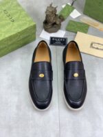 Gucci leather shoes, loafers - Image 2