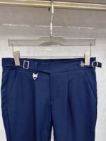 Prada's latest collection for autumn/winter 2025 in Asia! High end customized slim fit business casual pants with original hardware, suitable for daily business and leisure. The upper body effect is super positive, the three-dimensional slim fit lifts the buttocks, and the leg lines are fully highlighted. It contains special cotton fabric from Tencel! Belonging to the type of yarn dyed cotton! The texture is tight and delicate, making the upper body very comfortable and stylish, and extremely practical and versatile. It is definitely worth buying! Regular customers must receive recommendations!! Size: 29-36 - Image 3