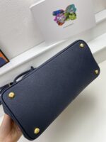 Prada bags - Image 6