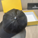 New shipmentComes with box bag, Fendi's new original baseball cap, double F-jacquard, a perennial hot selling item at the counter, with excellent reputation. Customized 1:1 mold, original jacquard sail fabric+top layer cowhide, lightweight and breathable! Excellent quality, basic head circumference of 56, adjustable patch. The picture must be sold! - Image 5