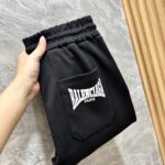 ❤️ Balenciaga/Balenciaga 2025 Autumn/Winter New Products, Three Standard Complete Casual Pants, Good Goods, No Need for Too Much Introduction, See Details Counter Size: M-XXXL 175/140 Upper Body L