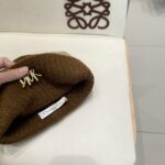 Dior迪奥小众条纹秋冬保暖毛线帽女2025新款显脸小撞色针织帽时尚冷帽 - Image 10