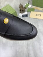 Gucci leather shoes, loafers - Image 5