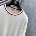 P 180 💐  Meng's 2025 autumn/winter wool blended round neck knitted sweater is made of imported custom yarn, providing comfortable and warm upper body. It is available for sale at the counter simultaneously. All three standards are complete.Size: M-3XL - Image 3