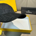 Comes with a box bag and Fendi's new original baseball cap, featuring a double F jacquard pattern. It is a hot selling item at the counter and has an excellent reputation for its retro double F jacquard pattern. The 1:1 mold is customized with the original jacquard sail fabric and top layer cowhide, making it lightweight and breathable! Excellent quality, basic head circumference of 56, adjustable patch, must buy item as shown in the picture! - Image 6