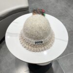 dior迪奥2025新款大头围渔夫帽子女秋冬季保暖针织帽防寒护耳毛绒显脸小潮 - Image 3