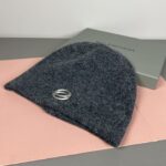 Comes with dust bag👒 Balenciaga 👒 Balenciaga official website quality in stock (non market ordinary goods, pay attention to details) autumn and winter new letter logo woolen hat, unisex knitted hat 🔥 Elegant temperament, warm and comfortable 👍 - Image 2